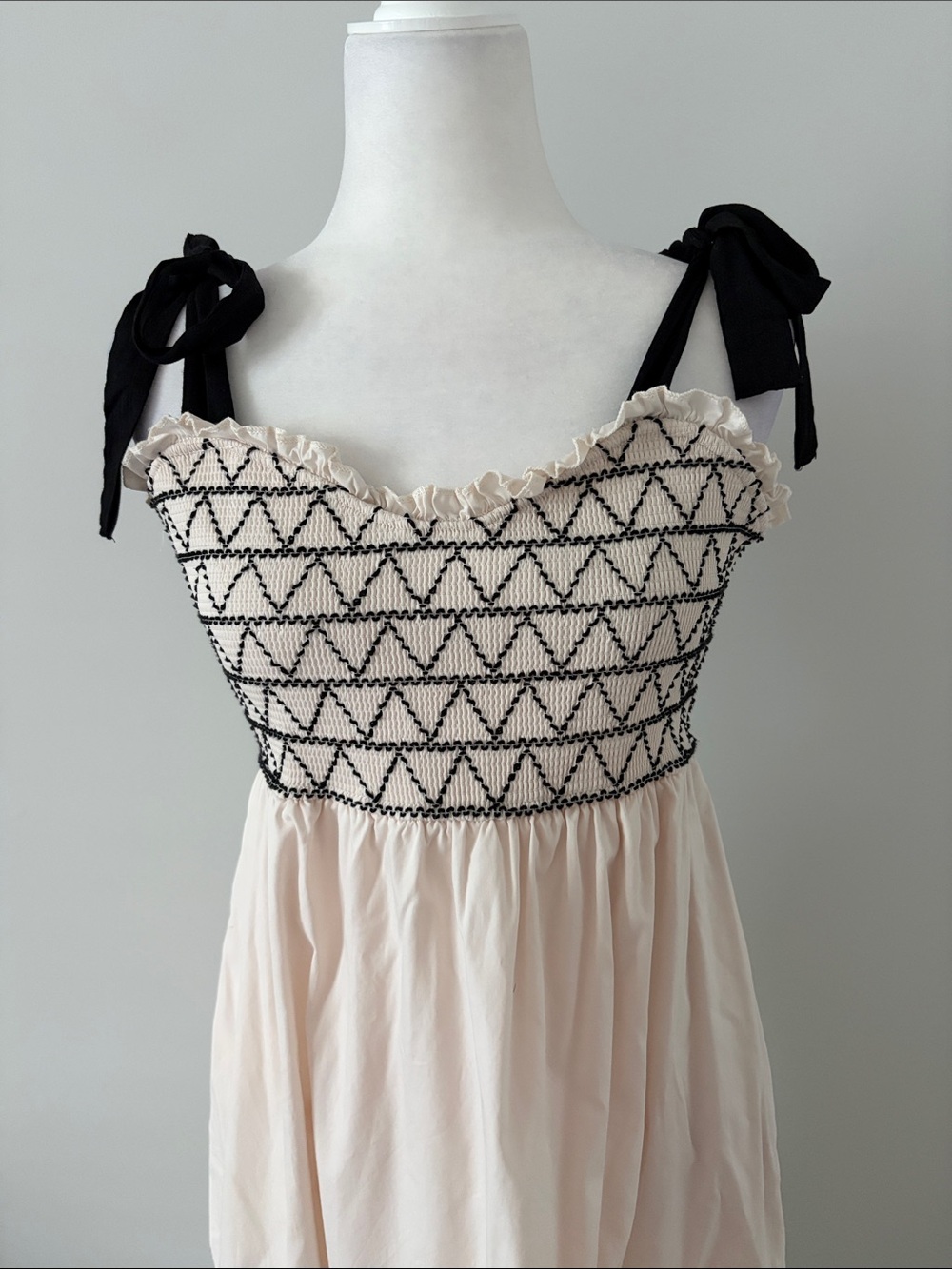 Audrey Parks Cream Colored Maxi Dress with Black Ties - Picture 3 of 6